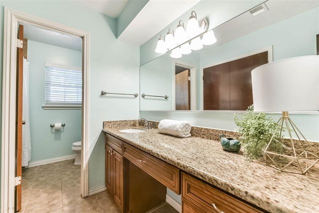 1518 Neptune Lane, Houston, TX 77062