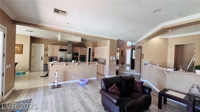 10234 Renae Nicole Court, Las Vegas, NV 89183