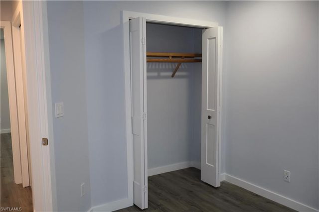 5191 Sunbury CT, Naples, FL 34104