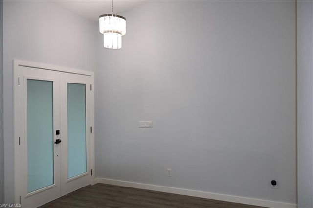 5191 Sunbury CT, Naples, FL 34104