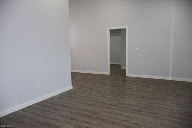 5191 Sunbury CT, Naples, FL 34104