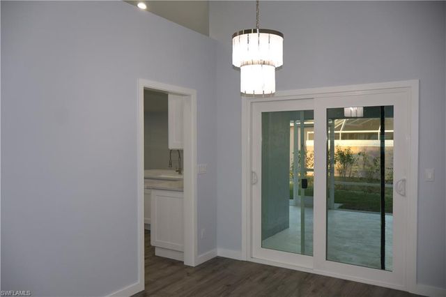 5191 Sunbury CT, Naples, FL 34104