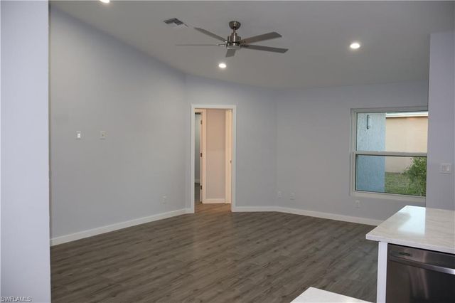 5191 Sunbury CT, Naples, FL 34104