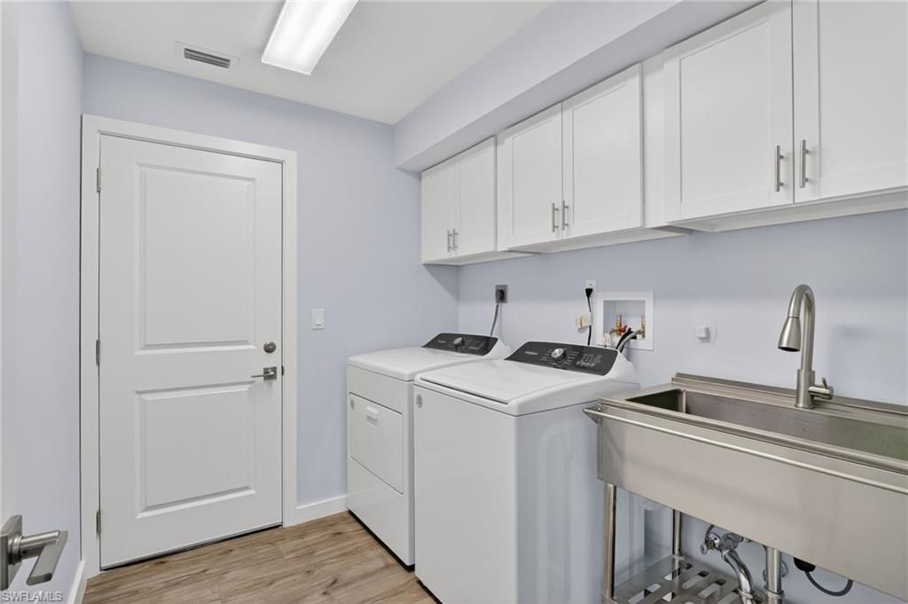 5191 Sunbury CT, NAPLES, FL 34104 — photo 3