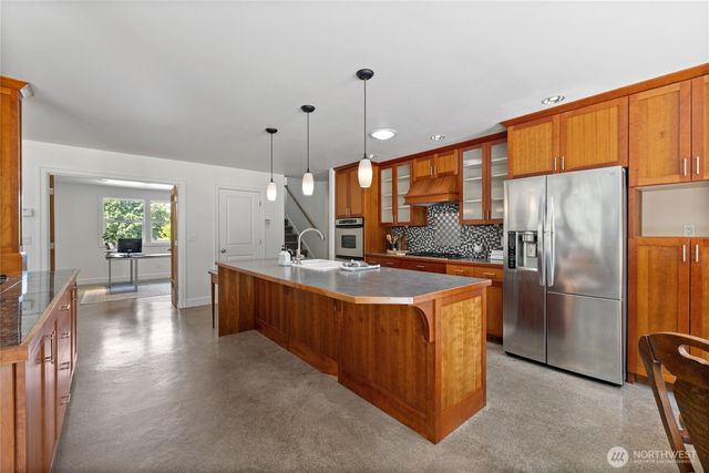 12406 110th Street NW, Gig Harbor, WA 98329