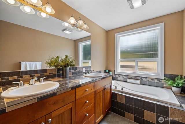 12406 110th Street NW, Gig Harbor, WA 98329