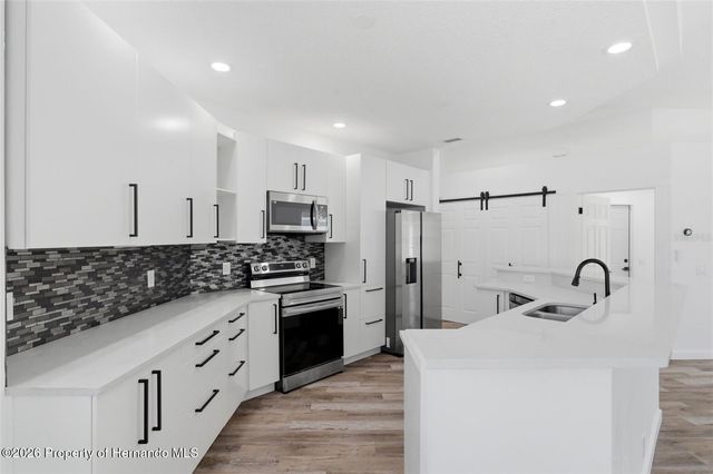 15273 Burbank Drive, Spring Hill, FL 34604