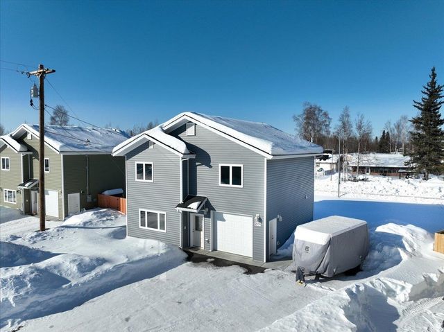 2679 STRYKER LOOP, North Pole, AK 99705