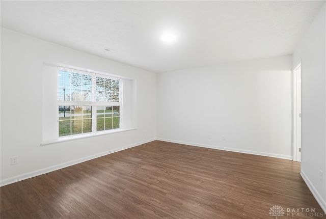 7150 Country Walk Drive, Franklin, OH 45005