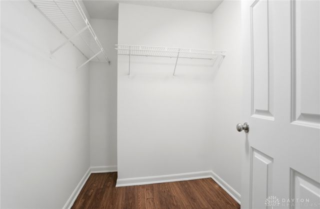 7150 Country Walk Drive, Franklin, OH 45005