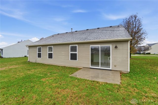 7150 Country Walk Drive, Franklin, OH 45005