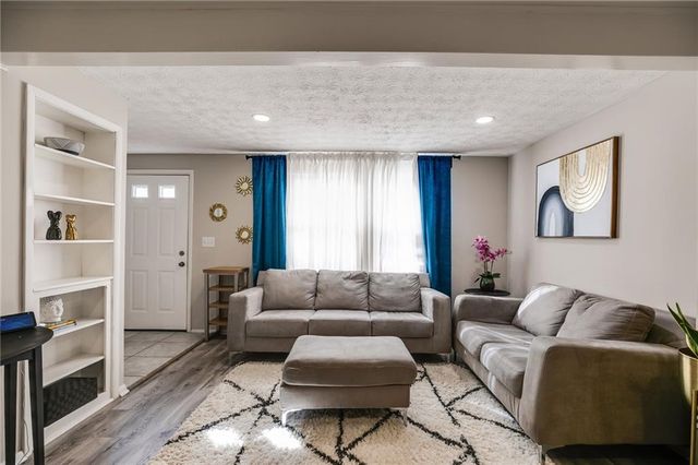 6413 Wedgewood Trace, Tucker, GA 30084