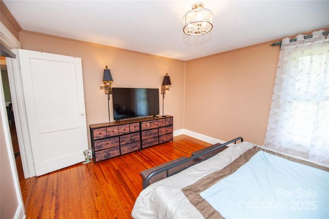459 N Washington Street, Rutherfordton, NC 28139