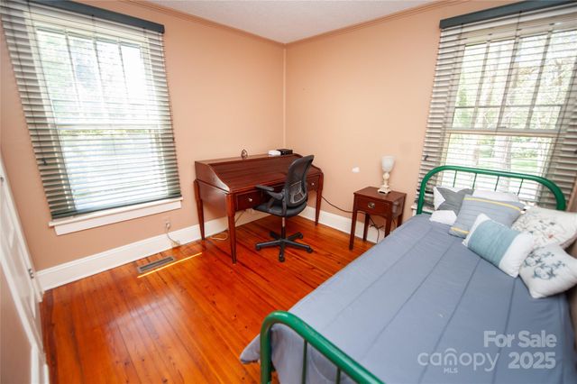 459 N Washington Street, Rutherfordton, NC 28139