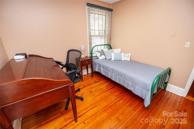 459 N Washington Street, Rutherfordton, NC 28139