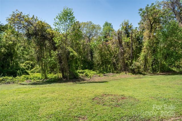 459 N Washington Street, Rutherfordton, NC 28139