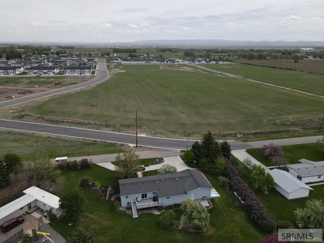 1.102 AC W 5th S, Sugar City, ID 83448