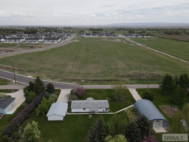 1.102 AC W 5th S, Sugar City, ID 83448