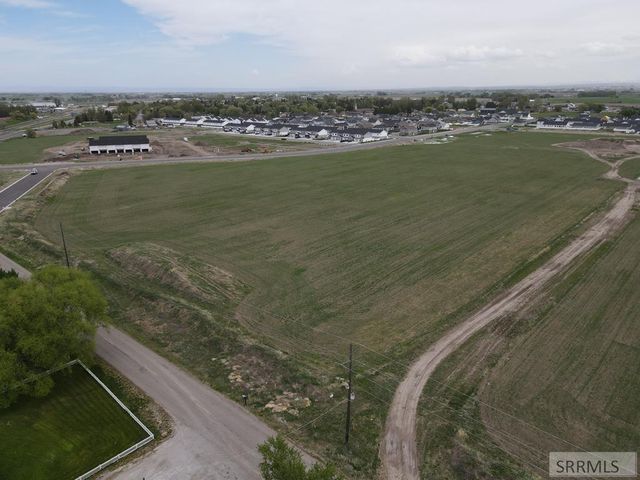 1.102 AC W 5th S, Sugar City, ID 83448