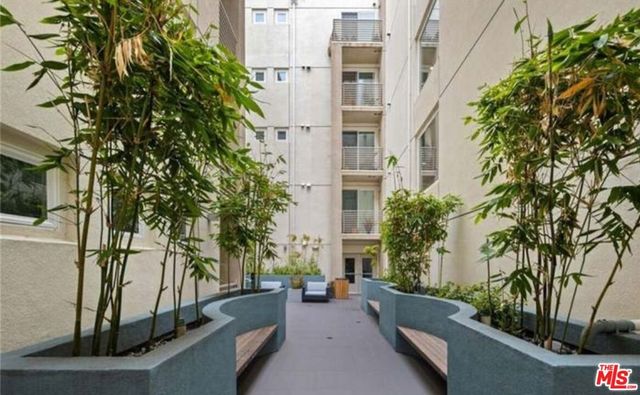 436 S Virgil Avenue 209, Los Angeles, CA 90020