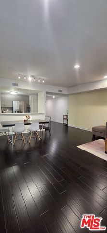 436 S Virgil Avenue 209, Los Angeles, CA 90020