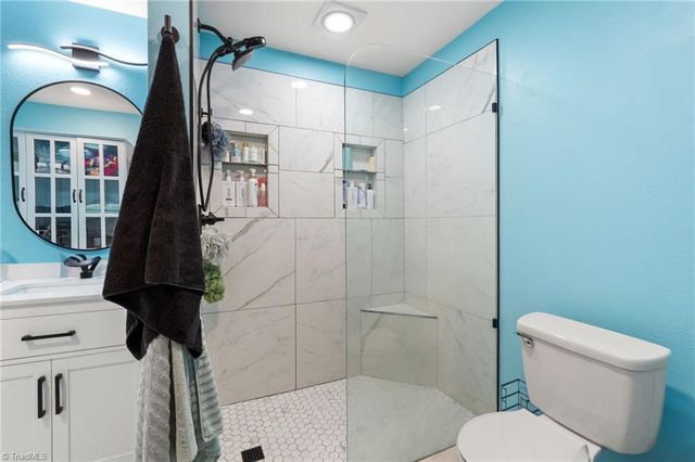 244 Glass Road, Mount Airy, NC 27030