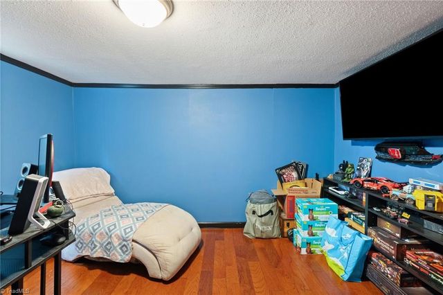 244 Glass Road, Mount Airy, NC 27030