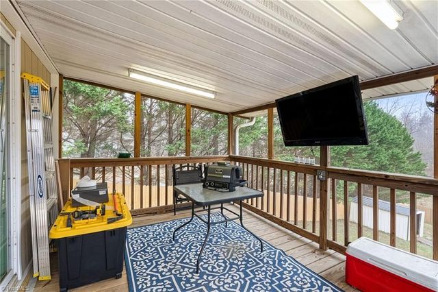 244 Glass Road, Mount Airy, NC 27030