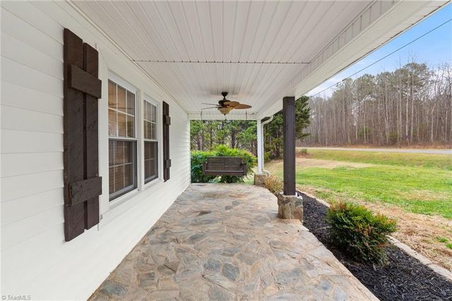 244 Glass Road, Mount Airy, NC 27030