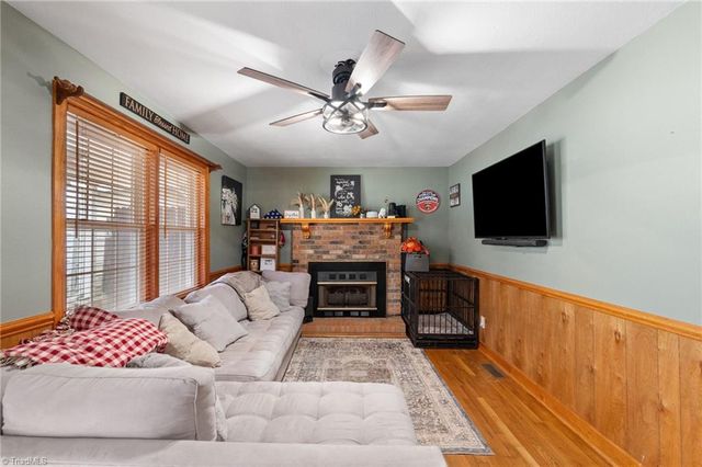 244 Glass Road, Mount Airy, NC 27030