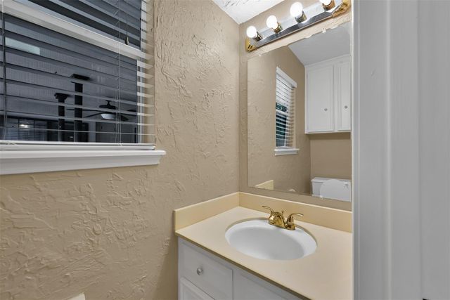 2010 Tucumcari Drive, Houston, TX 77090