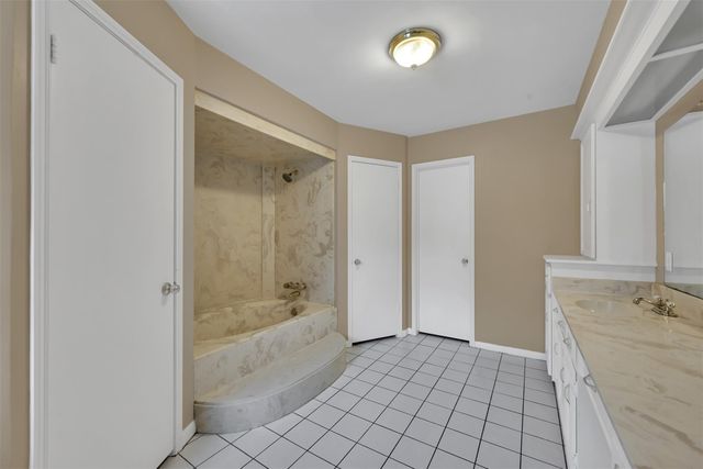 2010 Tucumcari Drive, Houston, TX 77090