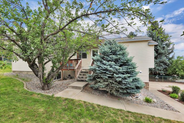 5320 N Vista Grande Rd, Otis Orchards, WA 99027