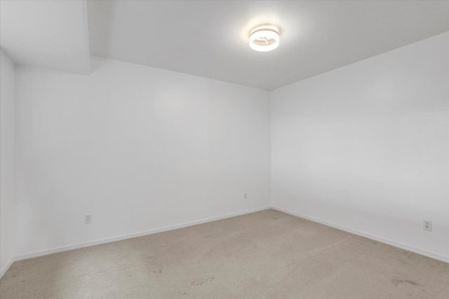 5320 N Vista Grande Rd, Otis Orchards, WA 99027