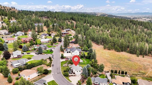 5320 N Vista Grande Rd, Otis Orchards, WA 99027