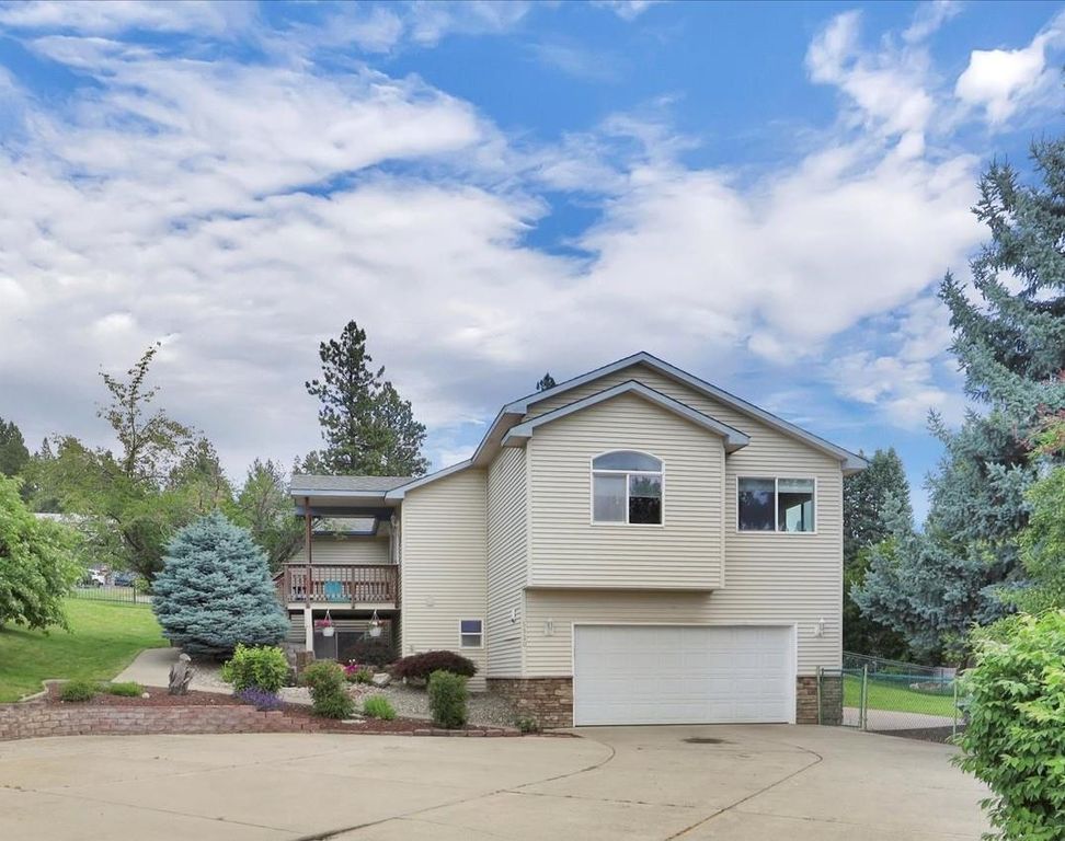 5320 N Vista Grande Rd, Otis Orchards, WA 99027