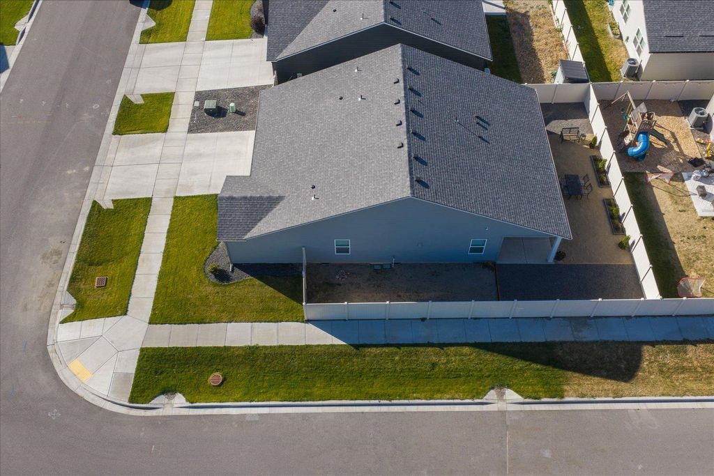 3221 E Harding Ave, Mead, WA 99021 photo 3