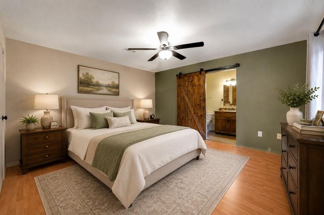 83 Summer Crest Circle, The Woodlands, TX 77381