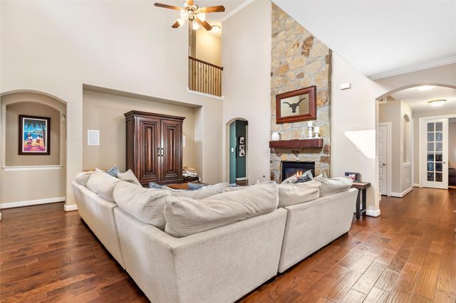 13808 N Lake Branch Lane, Houston, TX 77044