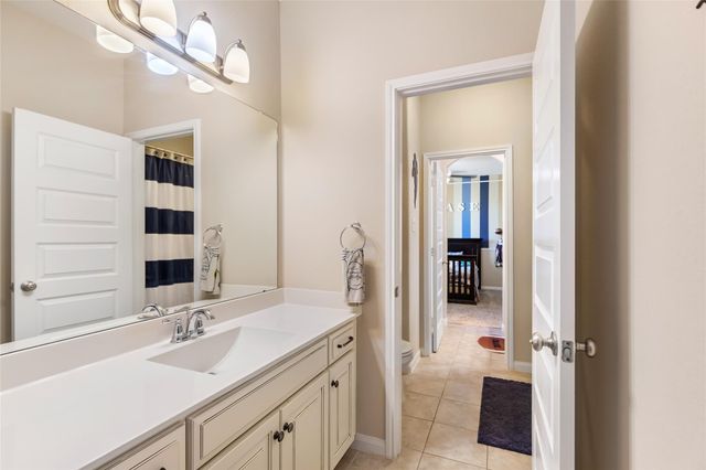 13808 N Lake Branch Lane, Houston, TX 77044