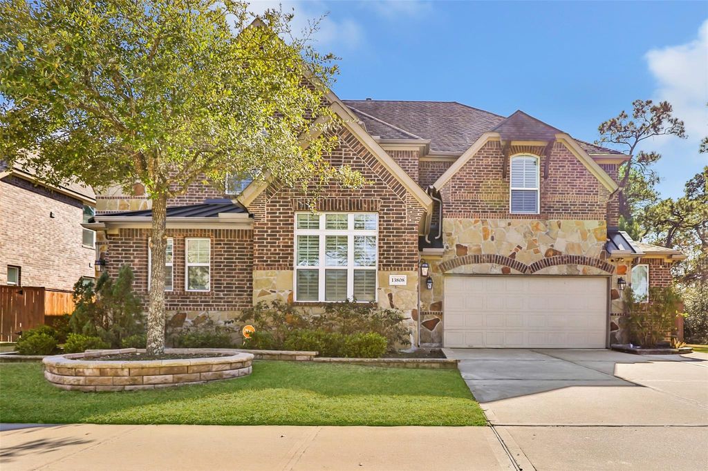 13808 N Lake Branch Lane, Houston, TX 77044