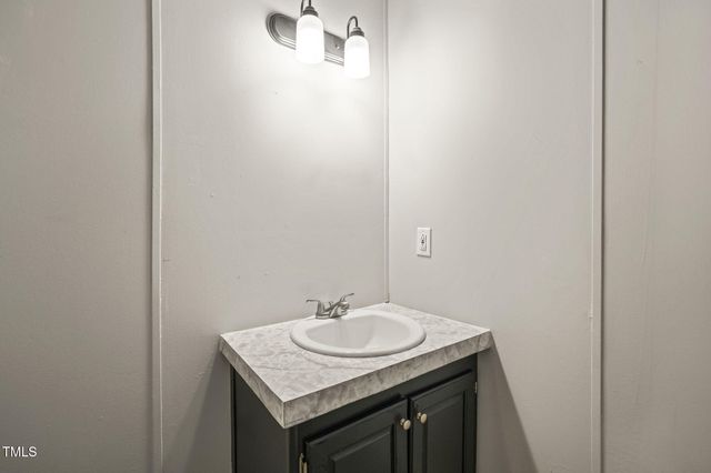 248 Dutchess Lane, Henderson, NC 27537