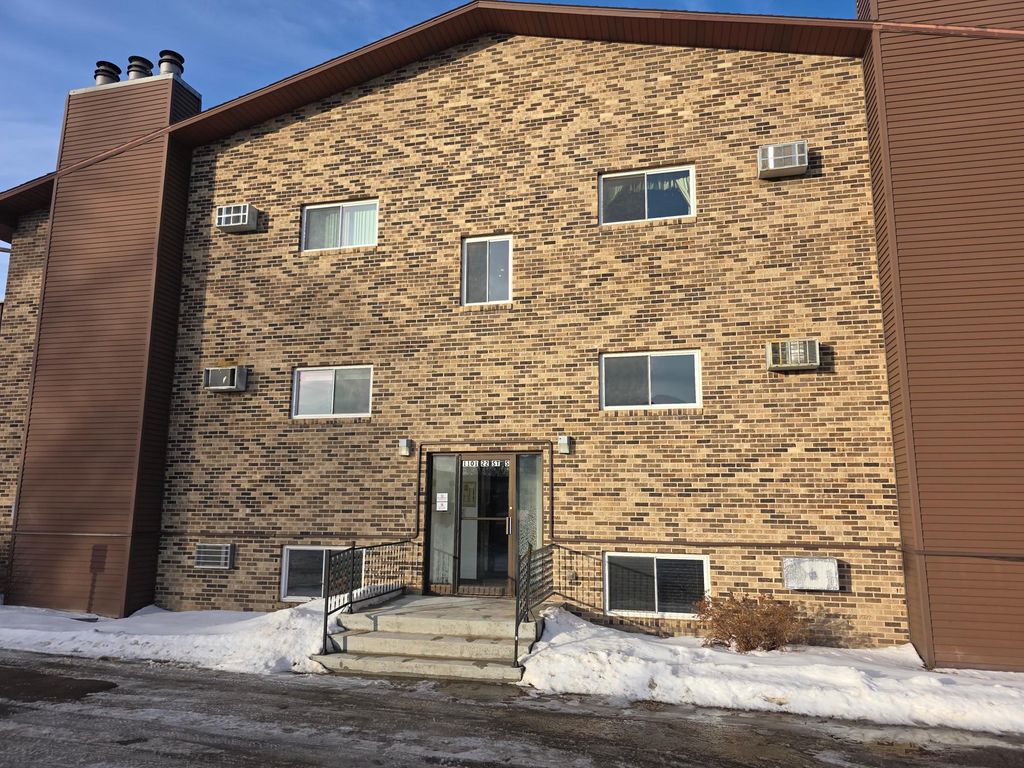 1101 22nd Street S C6, Fargo, ND 58103 — exterior