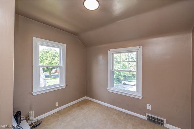 831 Sable Road, Cleveland, OH 44119