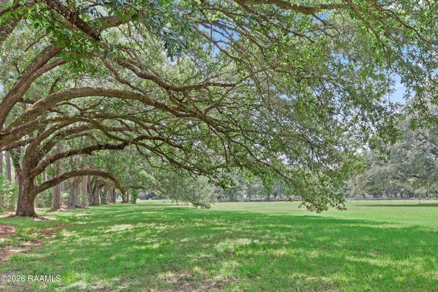 7867 Main Highway, St. Martinville, LA 70582