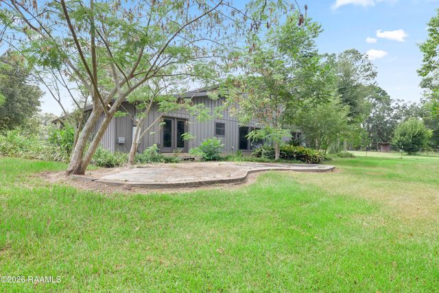 7867 Main Highway, St. Martinville, LA 70582