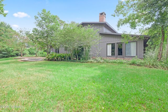 7867 Main Highway, St. Martinville, LA 70582