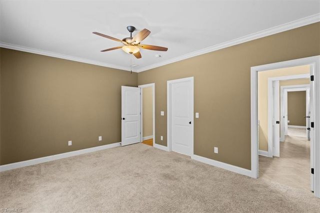 4898 Forest Oaks Drive, Greensboro, NC 27406