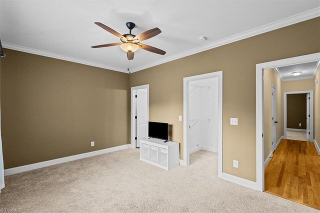 4898 Forest Oaks Drive, Greensboro, NC 27406