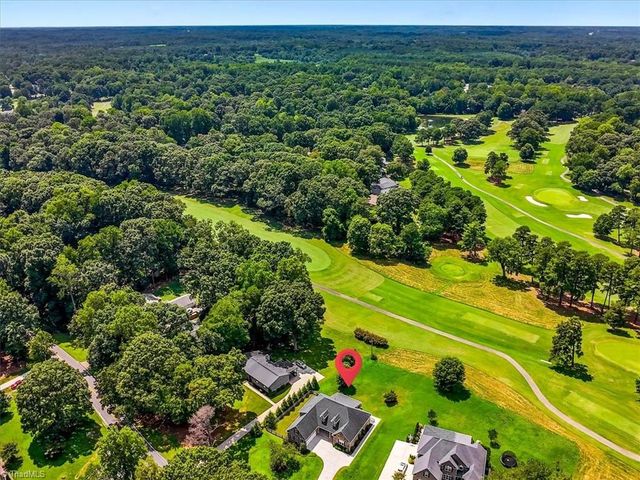 4898 Forest Oaks Drive, Greensboro, NC 27406